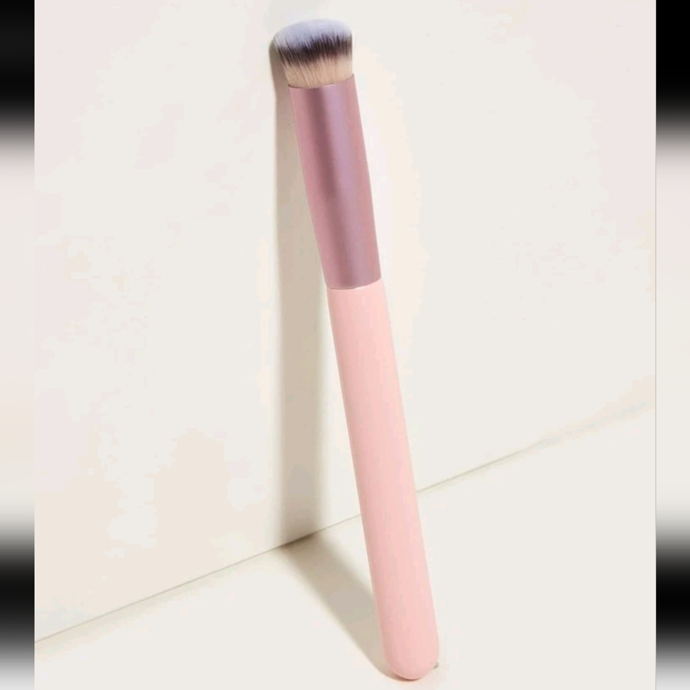 Concealer Brush